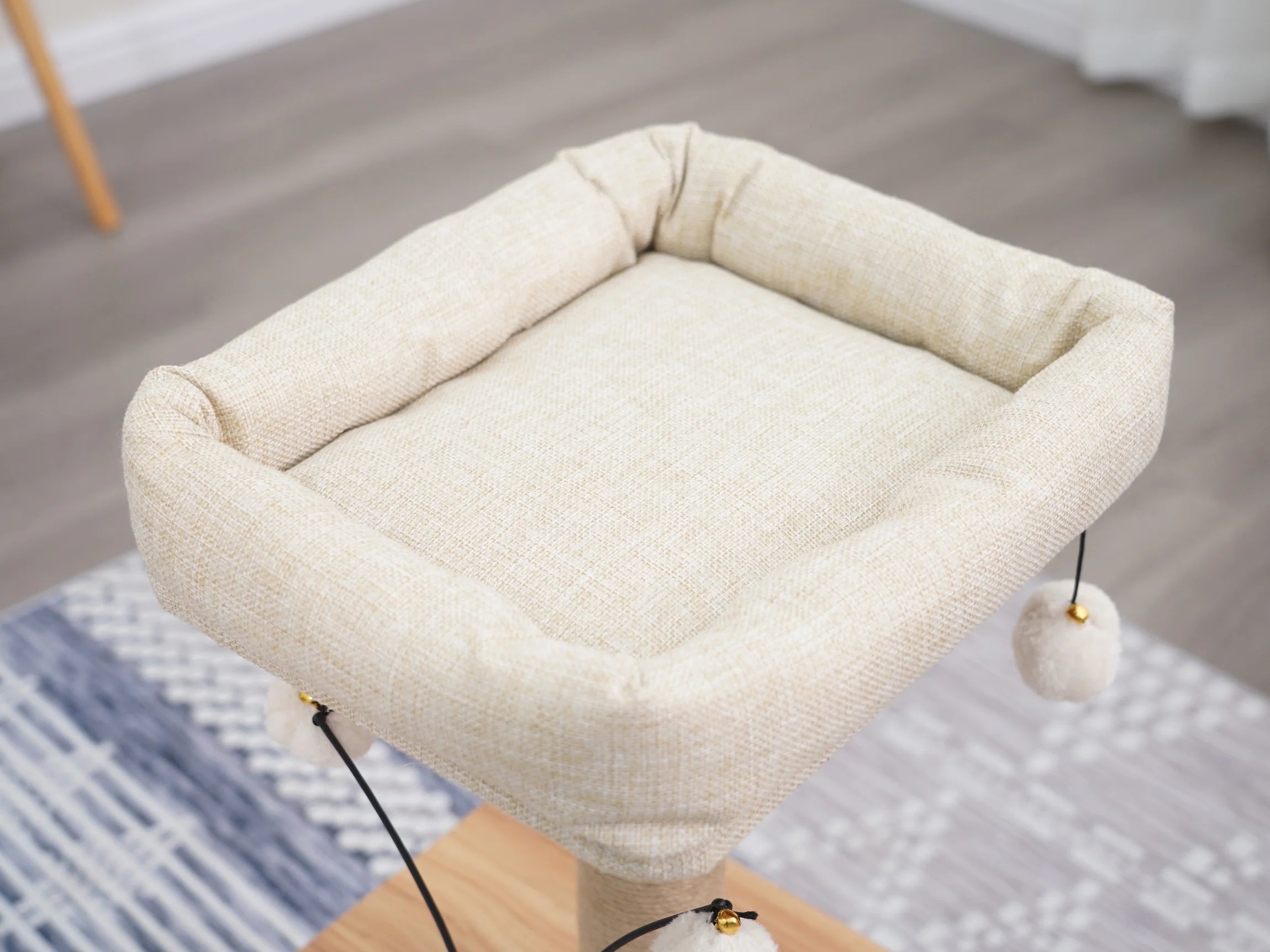 3-Level 30" Minimalist Cat Tree with Large Condo and Perch, 3 Toys, Beige